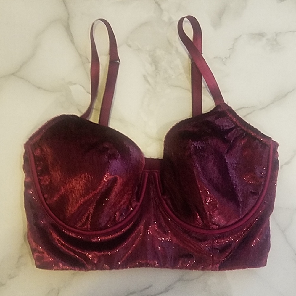 VICTORIA'S SECRET BRA
